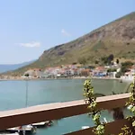 Aktaion Hotel