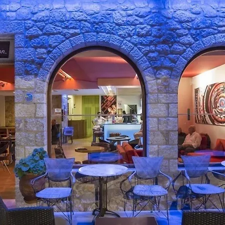 Ξενοδοχείο ακταίον