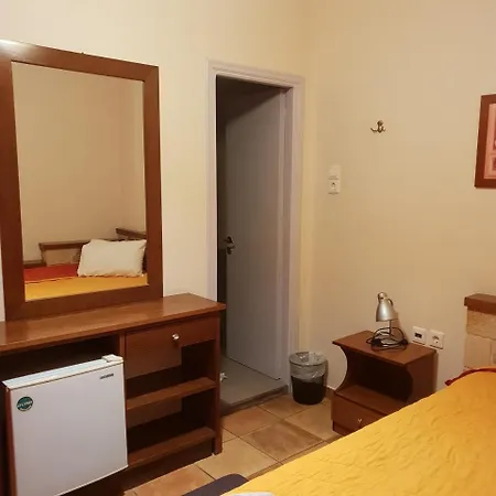 Ξενοδοχείο ακταίον Μονεμβασιά